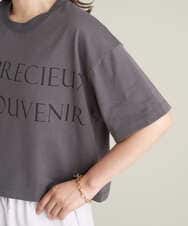 K2KHS60029 a.v.v(アー・ヴェ・ヴェ) クロップド丈ロゴTシャツ ダークグレー