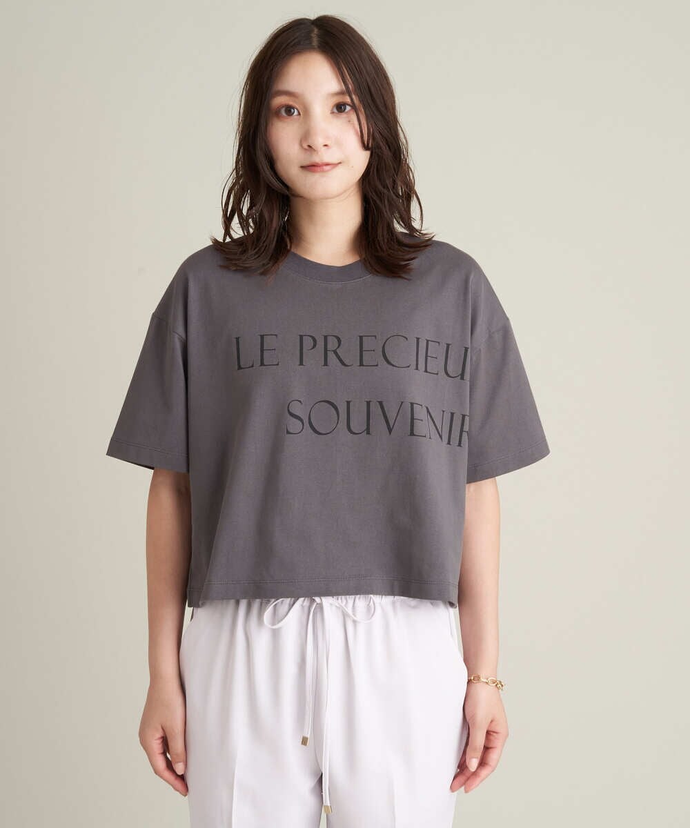K2KHS60029 a.v.v(アー・ヴェ・ヴェ) クロップド丈ロゴTシャツ ダークグレー