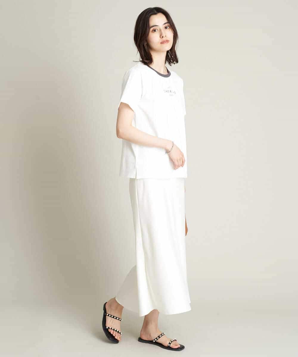 K2KHS68029 a.v.v(アー・ヴェ・ヴェ) リンガーロゴTシャツ ホワイト