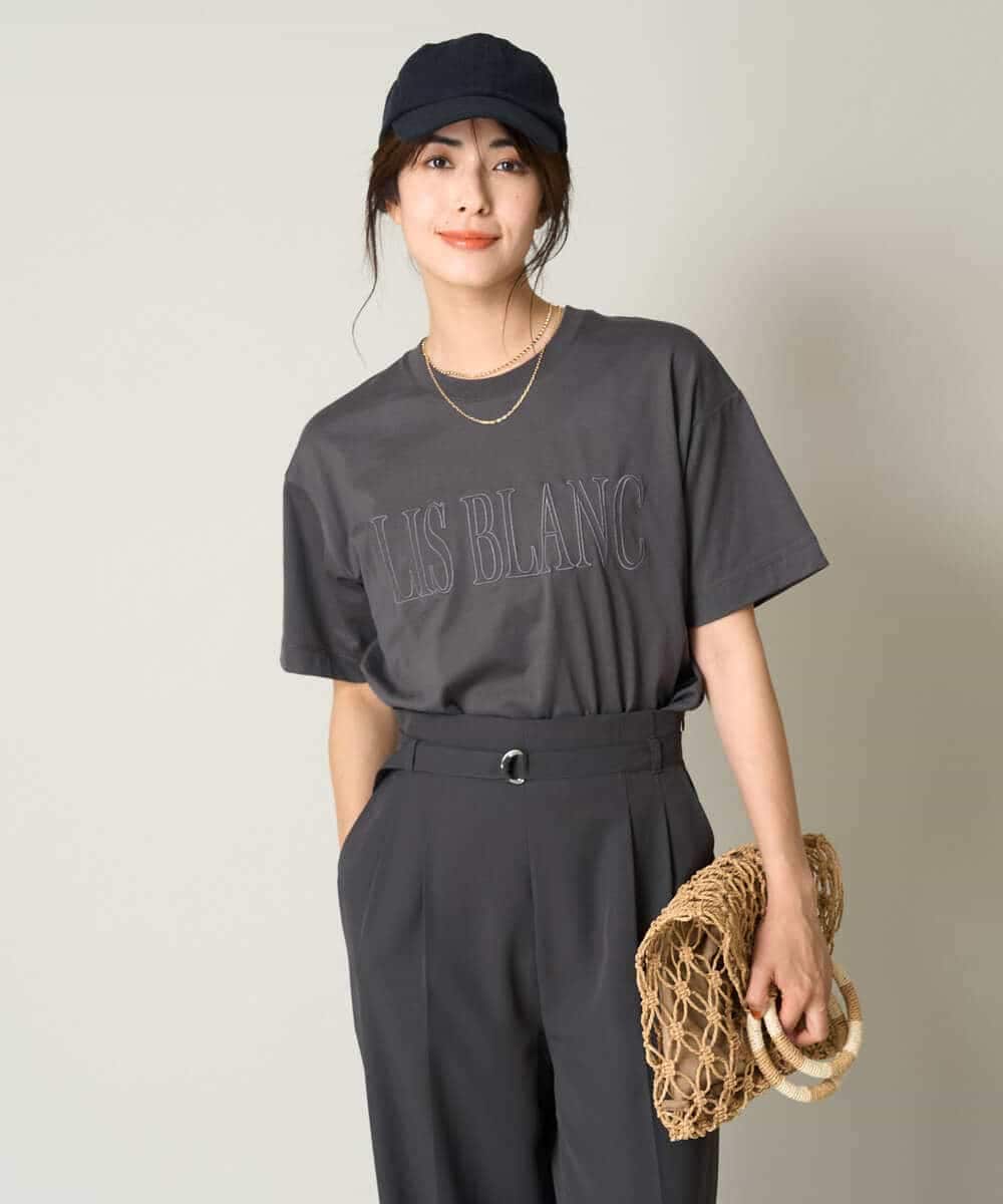 K2KHV56029 a.v.v(アー・ヴェ・ヴェ) 【接触冷感】大人のクロップドロゴTシャツ チャコールグレー