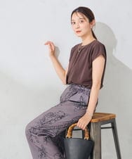 K2KID66035 a.v.v(アー・ヴェ・ヴェ) 【接触冷感/UVカット】ギャザーネックフレンチカットソー ブラウン