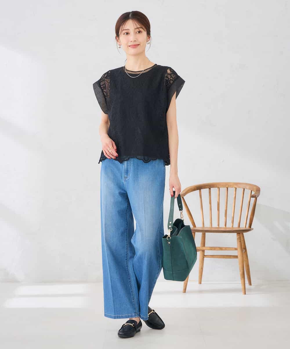 K2KID71049 a.v.v(アー・ヴェ・ヴェ) レース柄シアートップス アイボリー