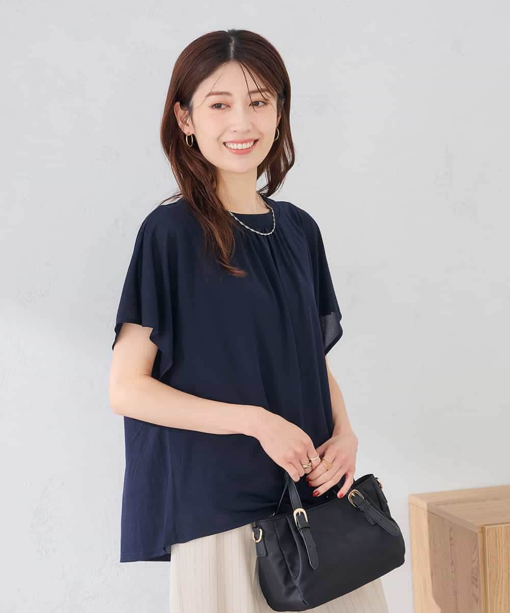 K2KID75044 a.v.v(アー・ヴェ・ヴェ) シアーギャザーネックトップス ネイビー