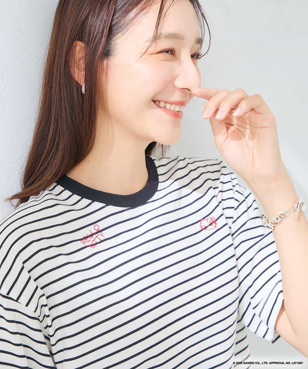 K2KID79049 a.v.v(アー・ヴェ・ヴェ) HELLO KITTY クロップドTシャツ ホワイト