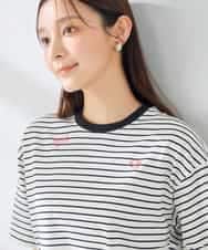 K2KID79049 a.v.v(アー・ヴェ・ヴェ) HELLO KITTY クロップドTシャツ ホワイト