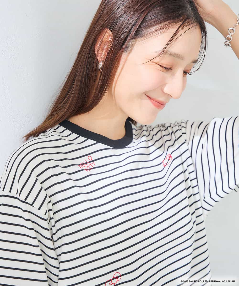 K2KID79049 a.v.v(アー・ヴェ・ヴェ) HELLO KITTY クロップドTシャツ ホワイト