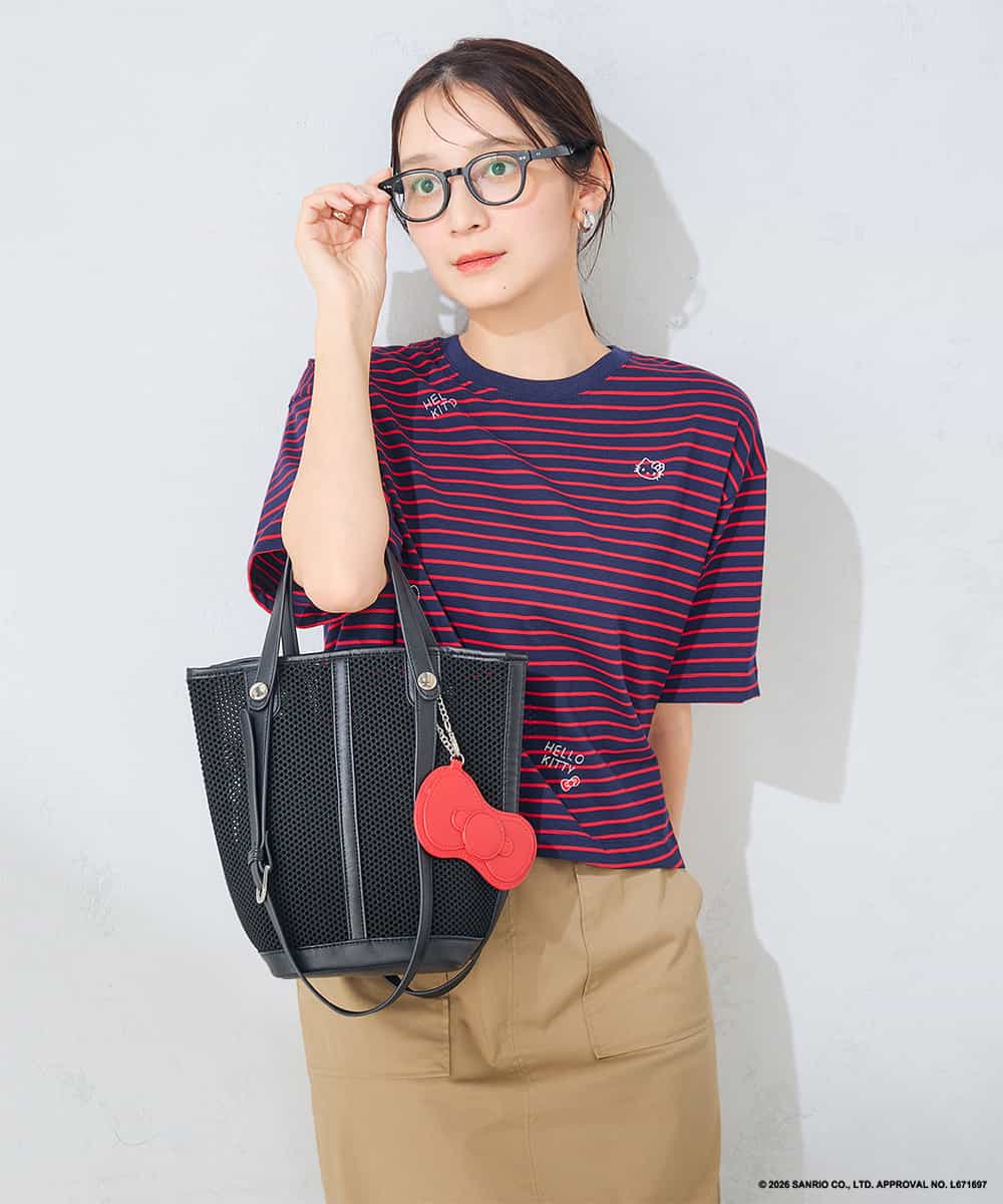 K2KID79049 a.v.v(アー・ヴェ・ヴェ) HELLO KITTY クロップドTシャツ ホワイト
