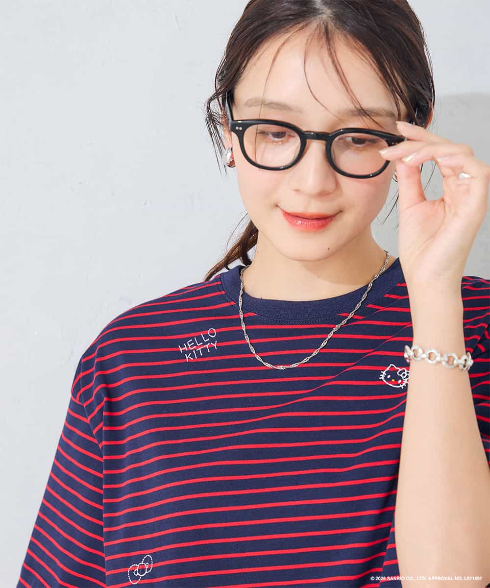 K2KID79049 a.v.v(アー・ヴェ・ヴェ) HELLO KITTY クロップドTシャツ ホワイト