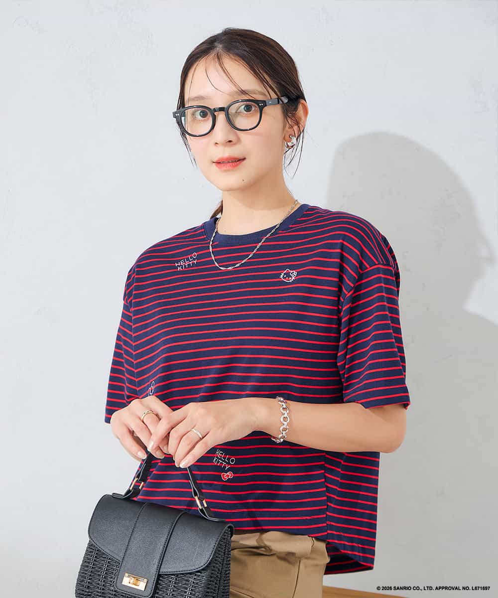 K2KID79049 a.v.v(アー・ヴェ・ヴェ) HELLO KITTY クロップドTシャツ ホワイト