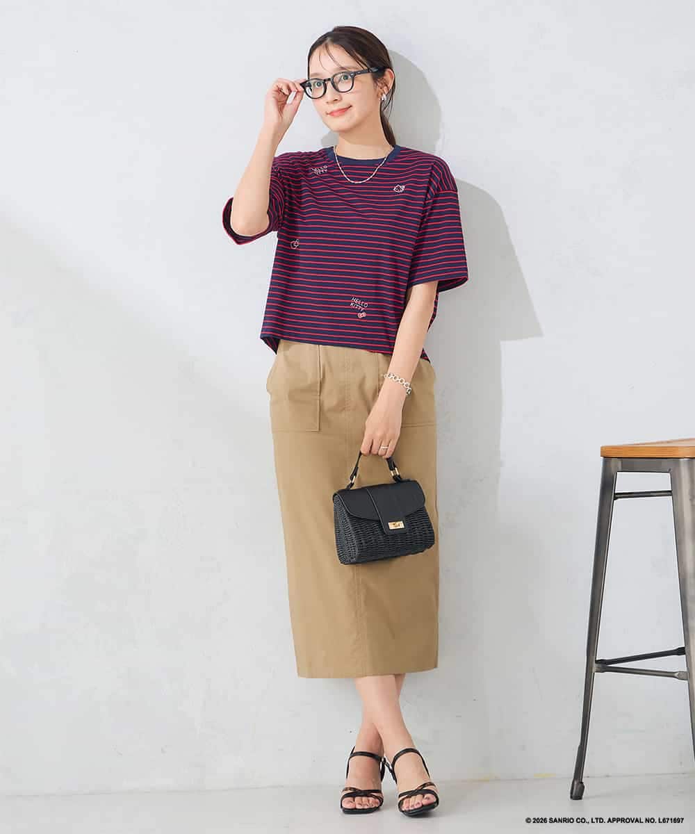K2KID79049 a.v.v(アー・ヴェ・ヴェ) HELLO KITTY クロップドTシャツ ホワイト