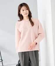 K2KLA46044 a.v.v(アー・ヴェ・ヴェ) エンボスロゴスウェードトップス ピンク