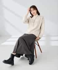 K2KLA46044 a.v.v(アー・ヴェ・ヴェ) エンボスロゴスウェードトップス ピンク