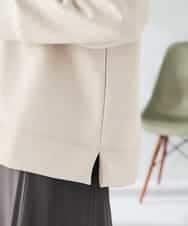 K2KLA46044 a.v.v(アー・ヴェ・ヴェ) エンボスロゴスウェードトップス ピンク