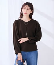 K2KLD37039 a.v.v(アー・ヴェ・ヴェ) リップル Vネック プルオーバー カーキ