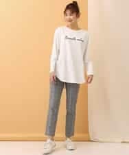 K2KLJ42029 a.v.v(アー・ヴェ・ヴェ) 【洗える/レイヤードスタイルに最適】ラウンドヘムロングスリーブロゴTシャツ ベージュ