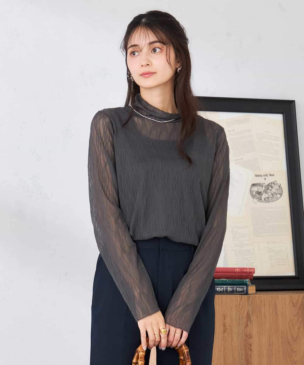 K2KTD06029 a.v.v(アー・ヴェ・ヴェ) シアーウェーブハイネックカットソー アイボリー