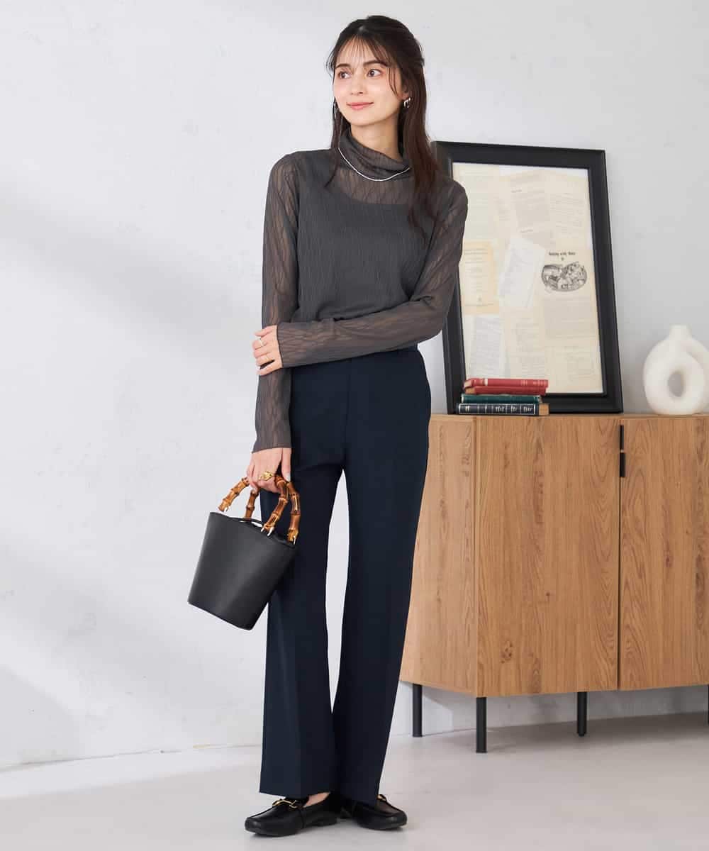 K2KTD06029 a.v.v(アー・ヴェ・ヴェ) シアーウェーブハイネックカットソー アイボリー