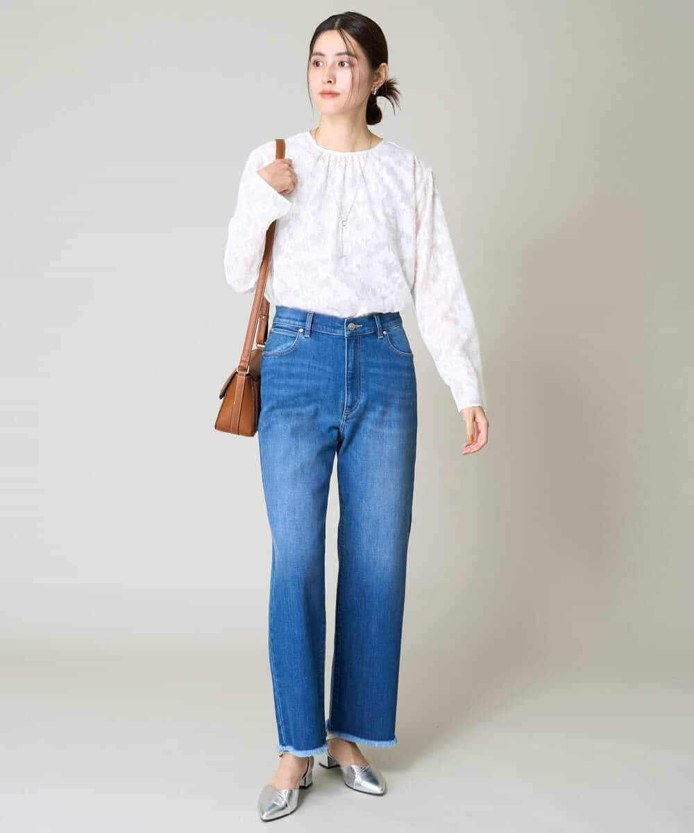 K2LAA04059 a.v.v(アー・ヴェ・ヴェ) デニムストレートパンツ ネイビー