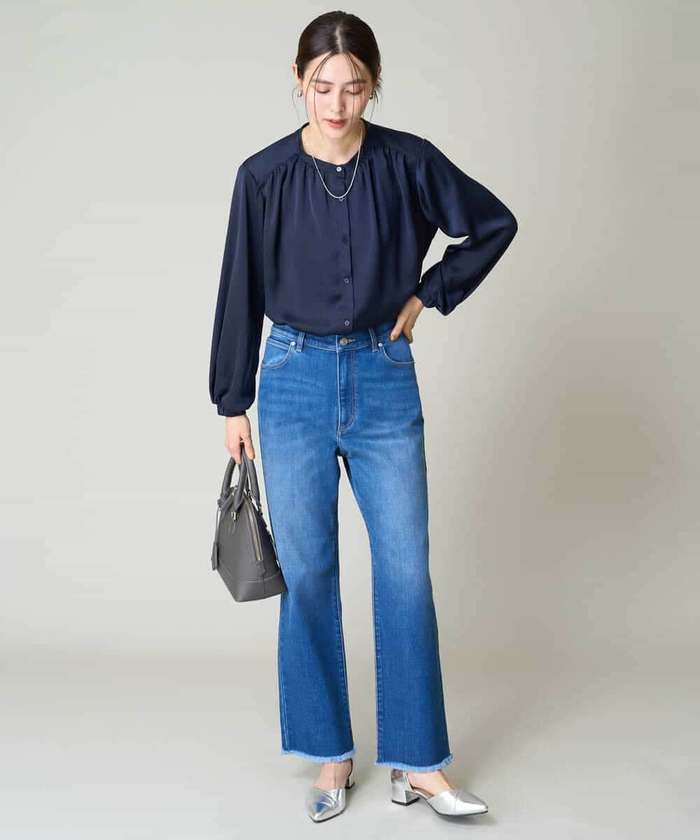 K2LAA04059 a.v.v(アー・ヴェ・ヴェ) デニムストレートパンツ ネイビー