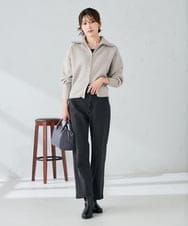 K2LAD04059 a.v.v(アー・ヴェ・ヴェ) ストレッチデニムストレートパンツ ブルー