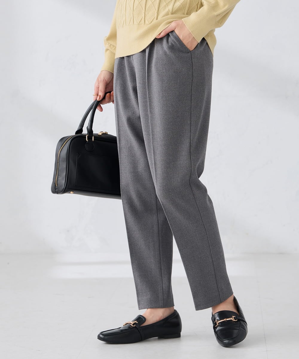 K2LAD21049 a.v.v(アー・ヴェ・ヴェ) 【イージーケア/洗える/ストレッチ】裏起毛美ラクるスッキリ見えテーパードパンツ ブラック