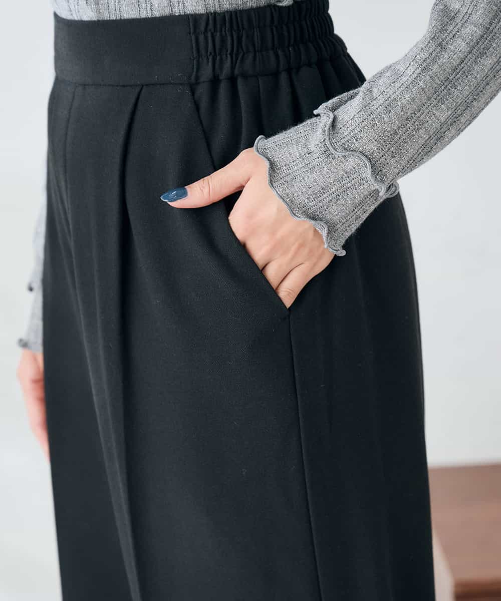 K2LAD22049 a.v.v(アー・ヴェ・ヴェ) 【イージーケア/洗える/ストレッチ/雑誌InRed(宝島社)12月号掲載】裏起毛美ラクるスッキリ見えワイドパンツ ブラック