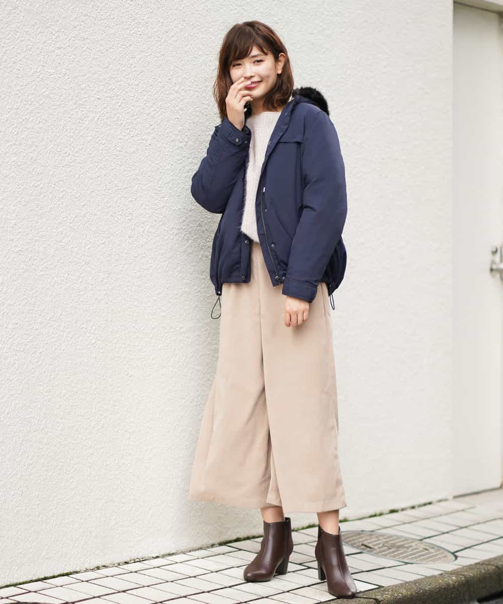 K2LAG05044 a.v.v(アー・ヴェ・ヴェ) スエードタッチ　ワイドクロップトパンツ[WEB限定サイズ] ブルー