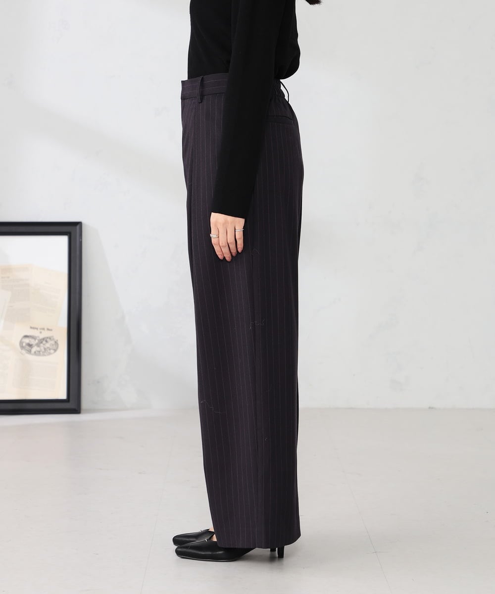 K2LBD29059 a.v.v(アー・ヴェ・ヴェ) ストライプタックワイドパンツ ブラウン