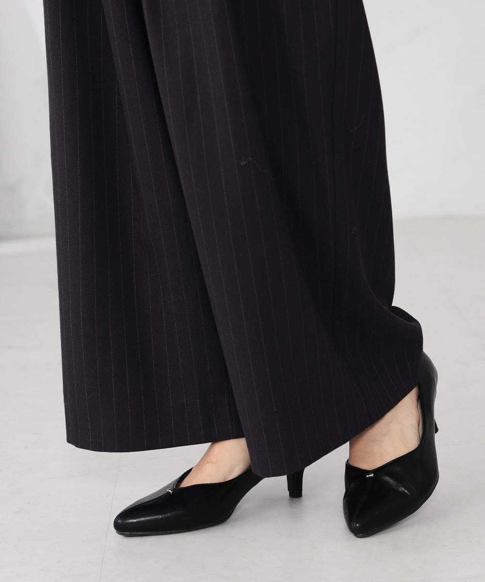 K2LBD29059 a.v.v(アー・ヴェ・ヴェ) ストライプタックワイドパンツ ブラウン