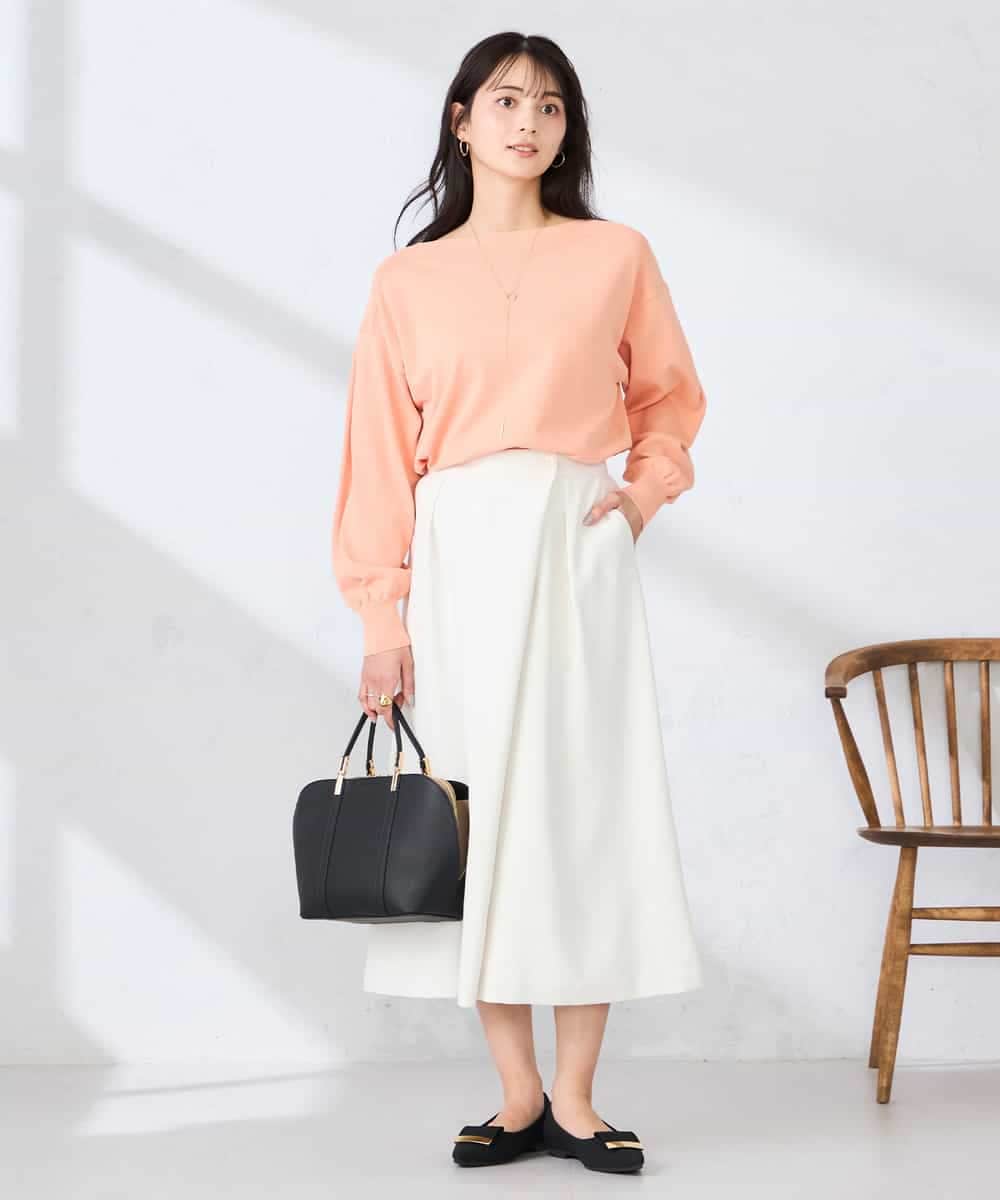 K2LDD22059 a.v.v(アー・ヴェ・ヴェ) アシメクロップドパンツ ネイビー