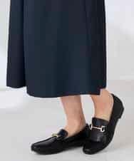 K2LDD22059 a.v.v(アー・ヴェ・ヴェ) アシメクロップドパンツ ネイビー