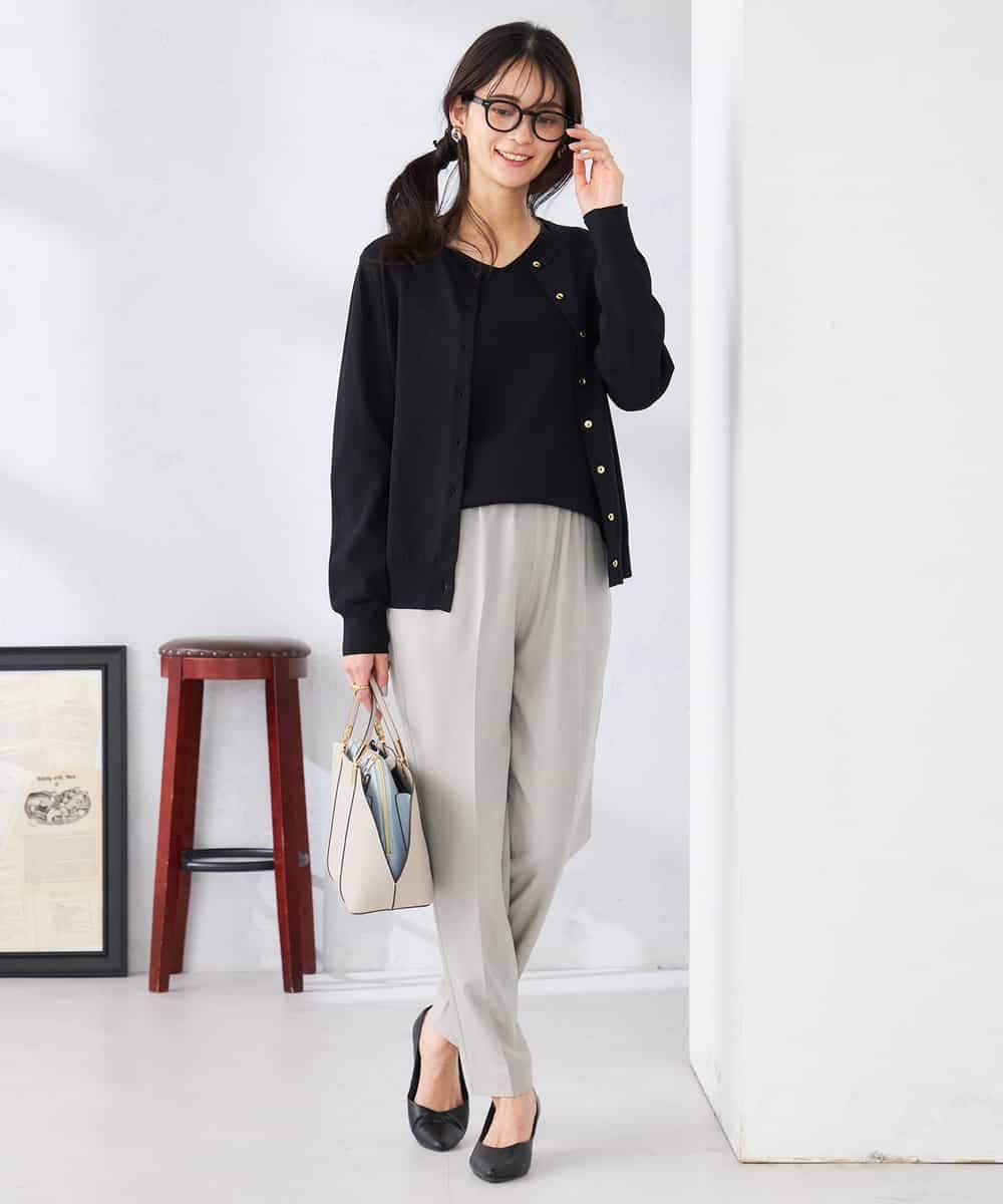 K2LFD04049 a.v.v(アー・ヴェ・ヴェ) ［支持率NO.1/イージーケア］イージーテーパードパンツ ライトカーキ