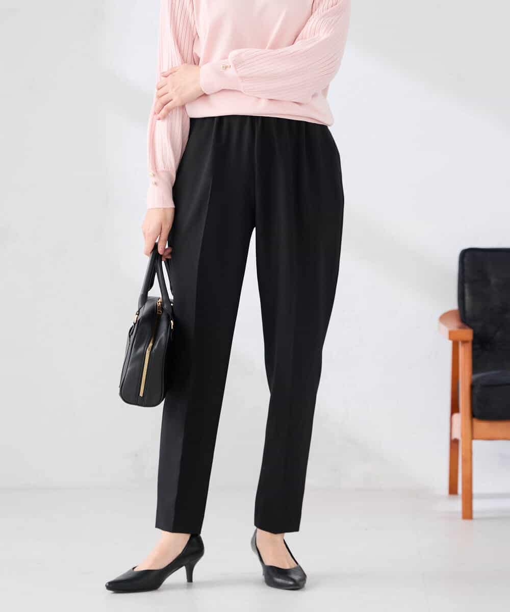 K2LFD04049 a.v.v(アー・ヴェ・ヴェ) ［支持率NO.1/イージーケア］イージーテーパードパンツ ライトカーキ