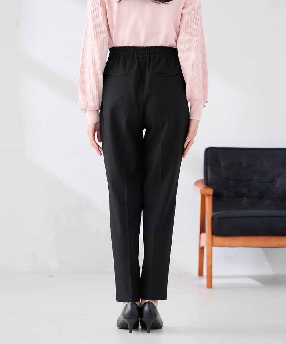 K2LFD04049 a.v.v(アー・ヴェ・ヴェ) ［支持率NO.1/イージーケア］イージーテーパードパンツ ライトカーキ