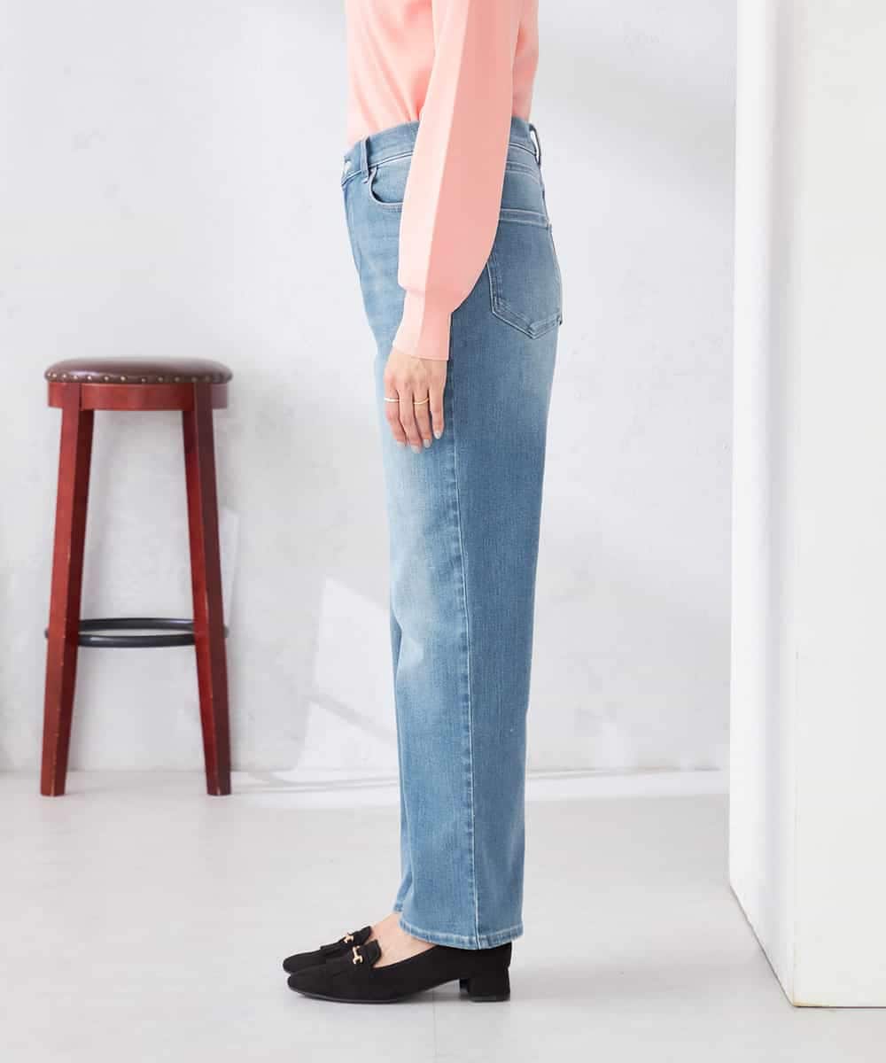 K2LFD08059 a.v.v(アー・ヴェ・ヴェ) ストレートデニムパンツ ライトブルー