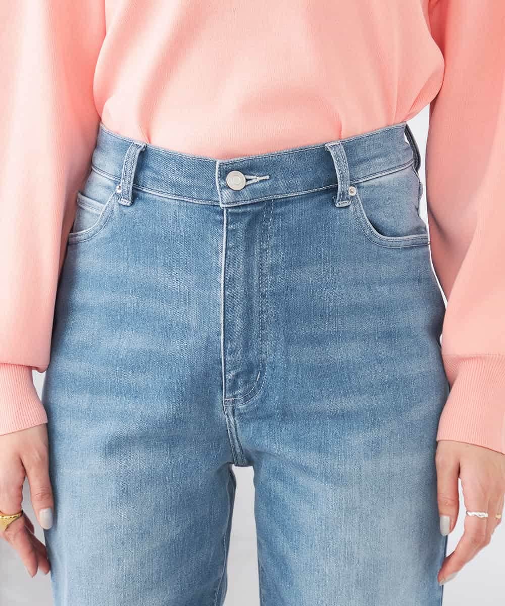 K2LFD08059 a.v.v(アー・ヴェ・ヴェ) ストレートデニムパンツ ライトブルー