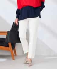 K2LFD28054 a.v.v(アー・ヴェ・ヴェ) センタープレススリムパンツ ホワイト