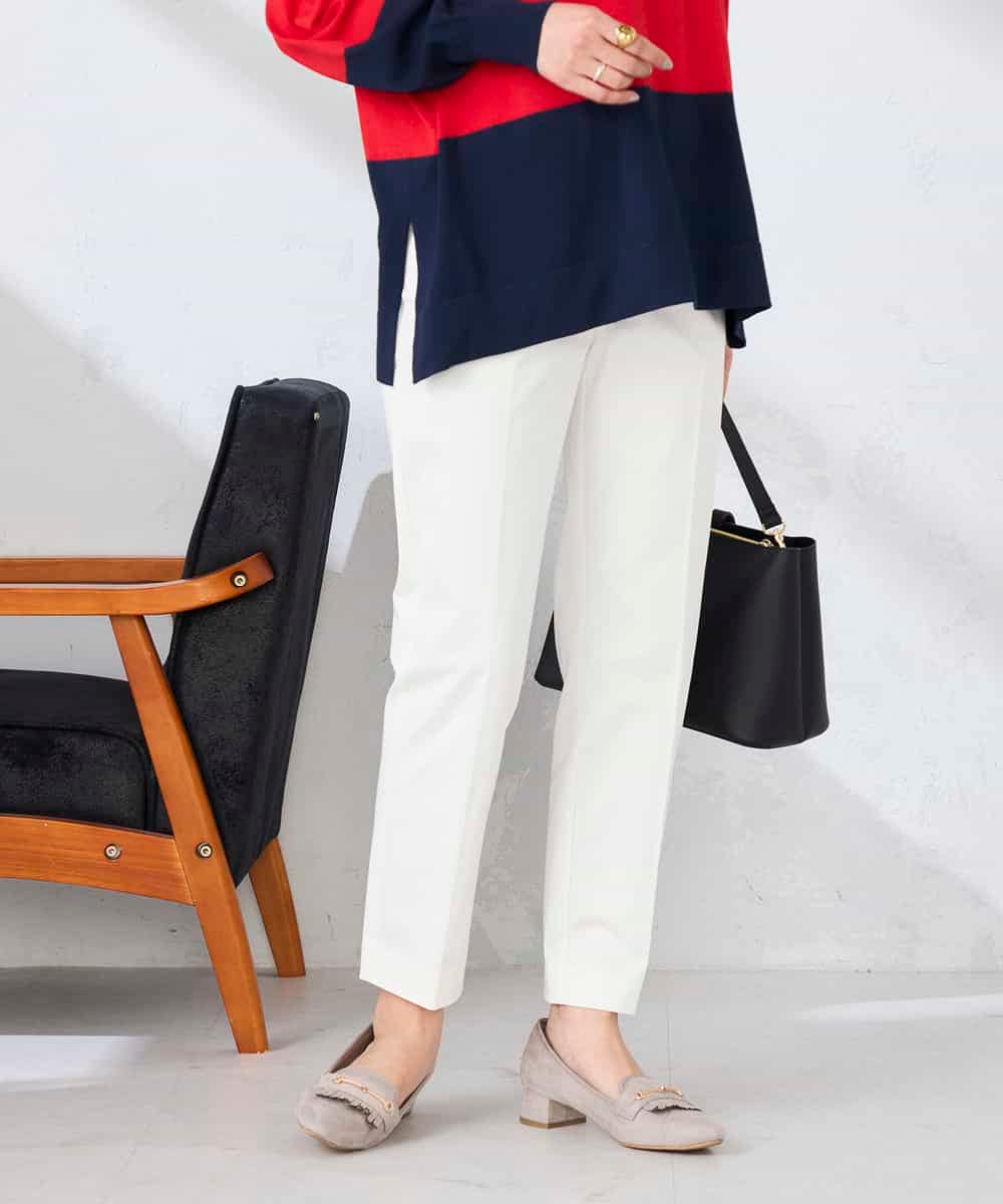 K2LFD28054 a.v.v(アー・ヴェ・ヴェ) センタープレススリムパンツ ホワイト