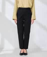 K2LFD28054 a.v.v(アー・ヴェ・ヴェ) センタープレススリムパンツ ホワイト