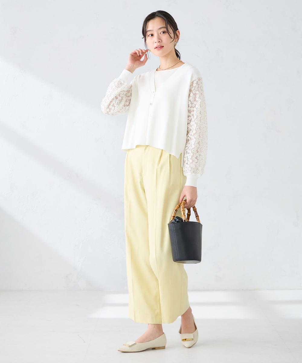 K2LFD29059 a.v.v(アー・ヴェ・ヴェ) 【洗える】タックワイドパンツ ライトイエロー