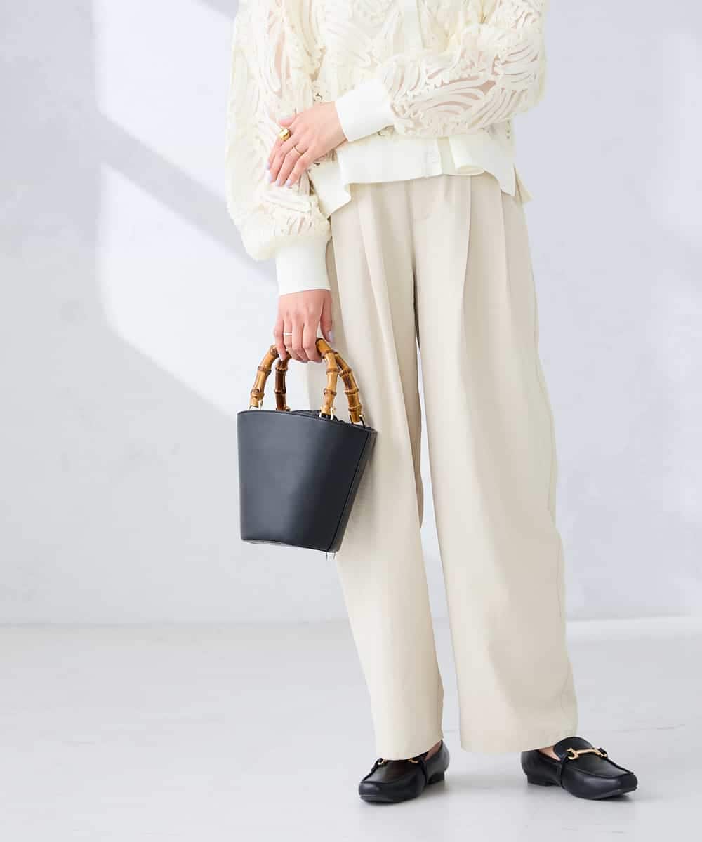 K2LFD32059 a.v.v(アー・ヴェ・ヴェ) 2タックパンツ カーキ