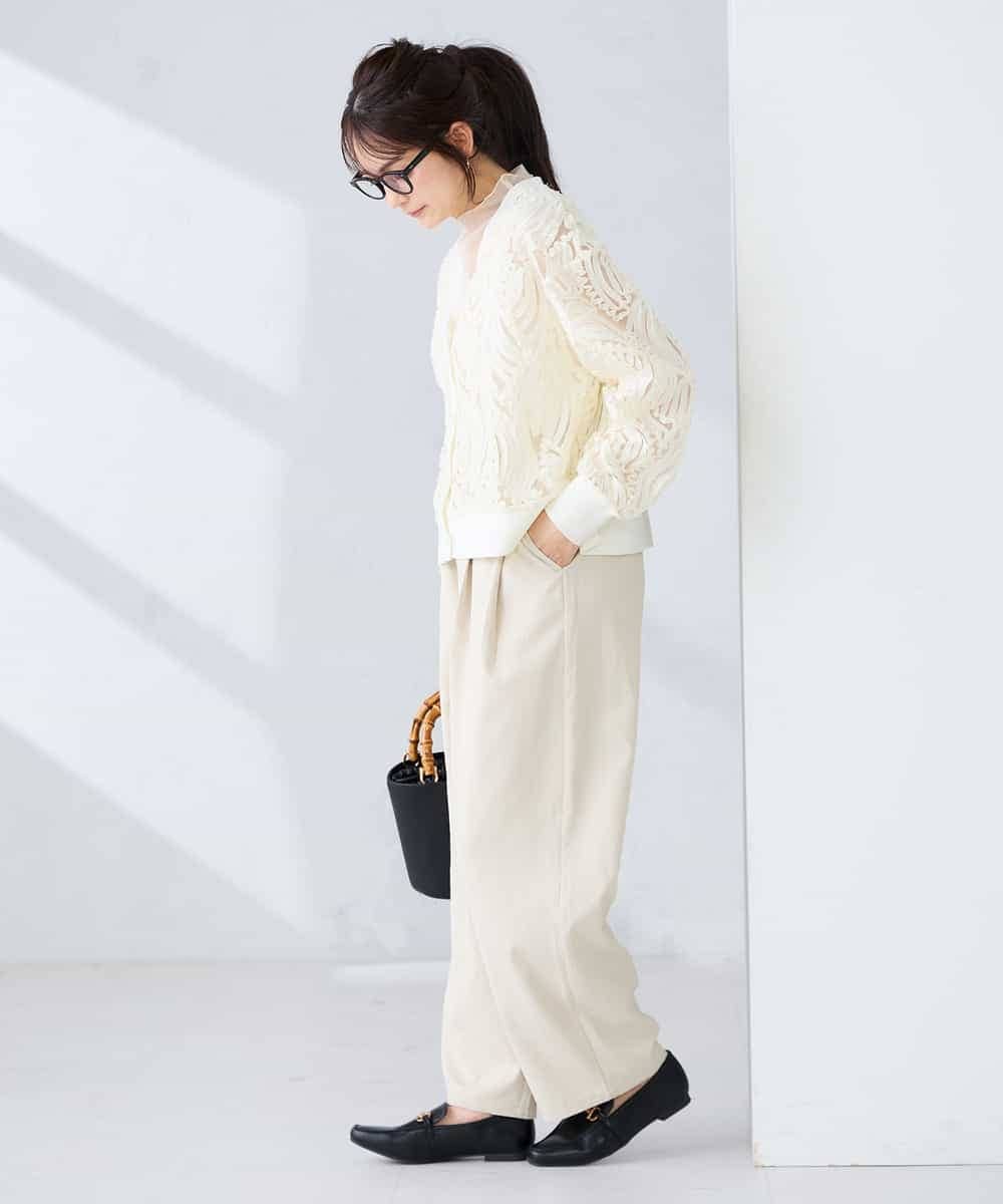 K2LFD32059 a.v.v(アー・ヴェ・ヴェ) 2タックパンツ カーキ