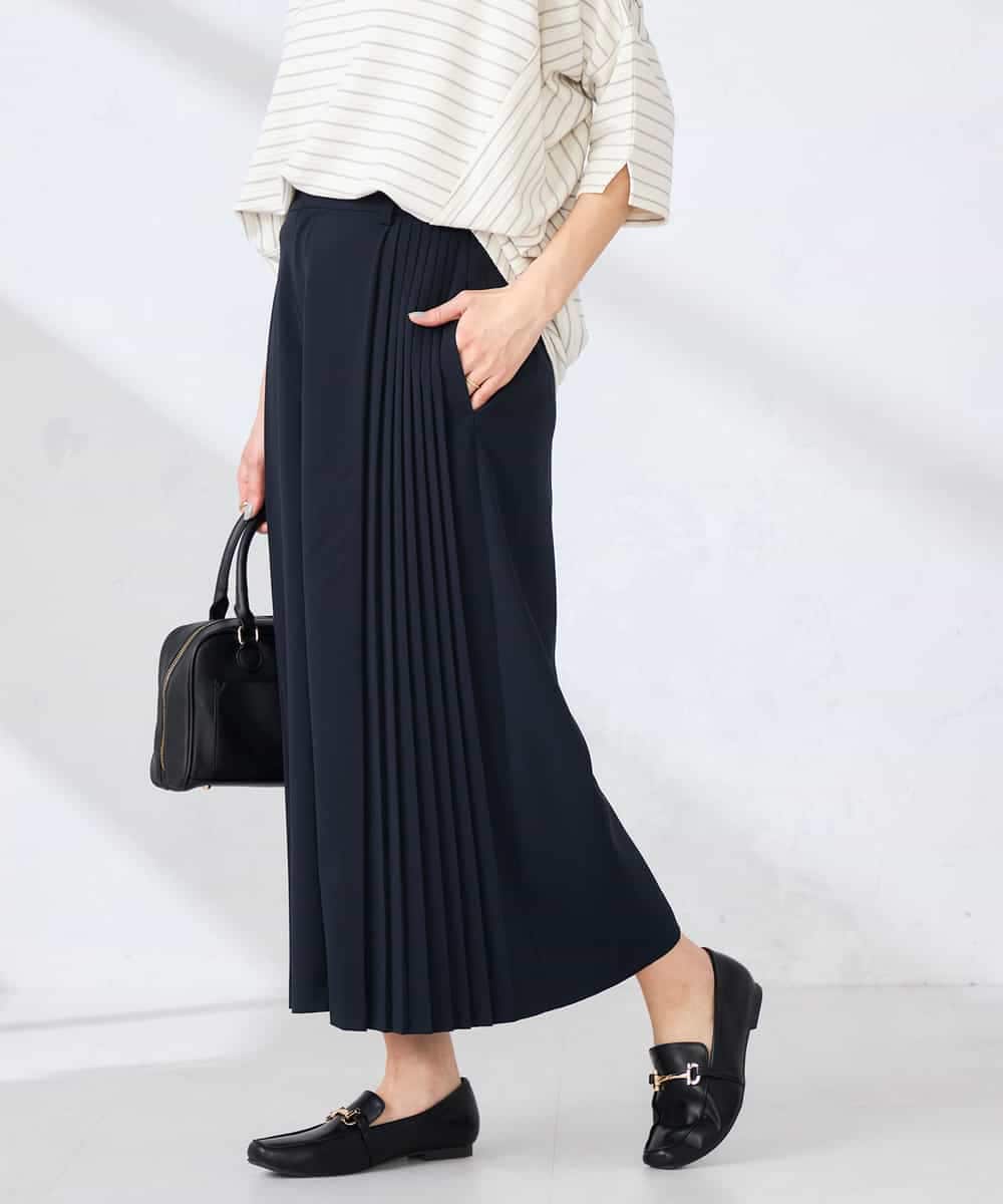 K2LFD38059 a.v.v(アー・ヴェ・ヴェ) 【洗える】サイドプリーツクロップドパンツ ネイビー