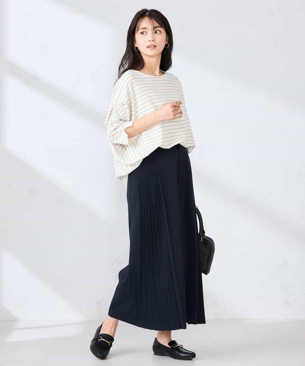 K2LFD38059 a.v.v(アー・ヴェ・ヴェ) 【洗える】サイドプリーツクロップドパンツ ネイビー