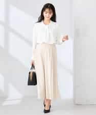 K2LFD38059 a.v.v(アー・ヴェ・ヴェ) 【洗える】サイドプリーツクロップドパンツ ネイビー