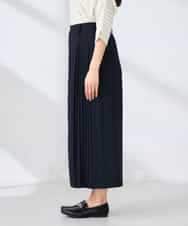 K2LFD38059 a.v.v(アー・ヴェ・ヴェ) 【洗える】サイドプリーツクロップドパンツ ネイビー