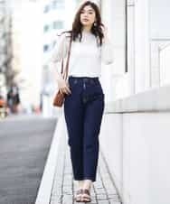 K2LFJ53079 a.v.v(アー・ヴェ・ヴェ) 【WEB限定アイテム/SOMETHING/サムシング】 FRENCH NOUVEAU ROOMY SLIM スリムデニム ネイビー