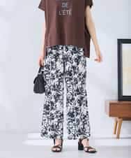 K2LGD36059 a.v.v(アー・ヴェ・ヴェ) イージープリントワイドパンツ アイボリー