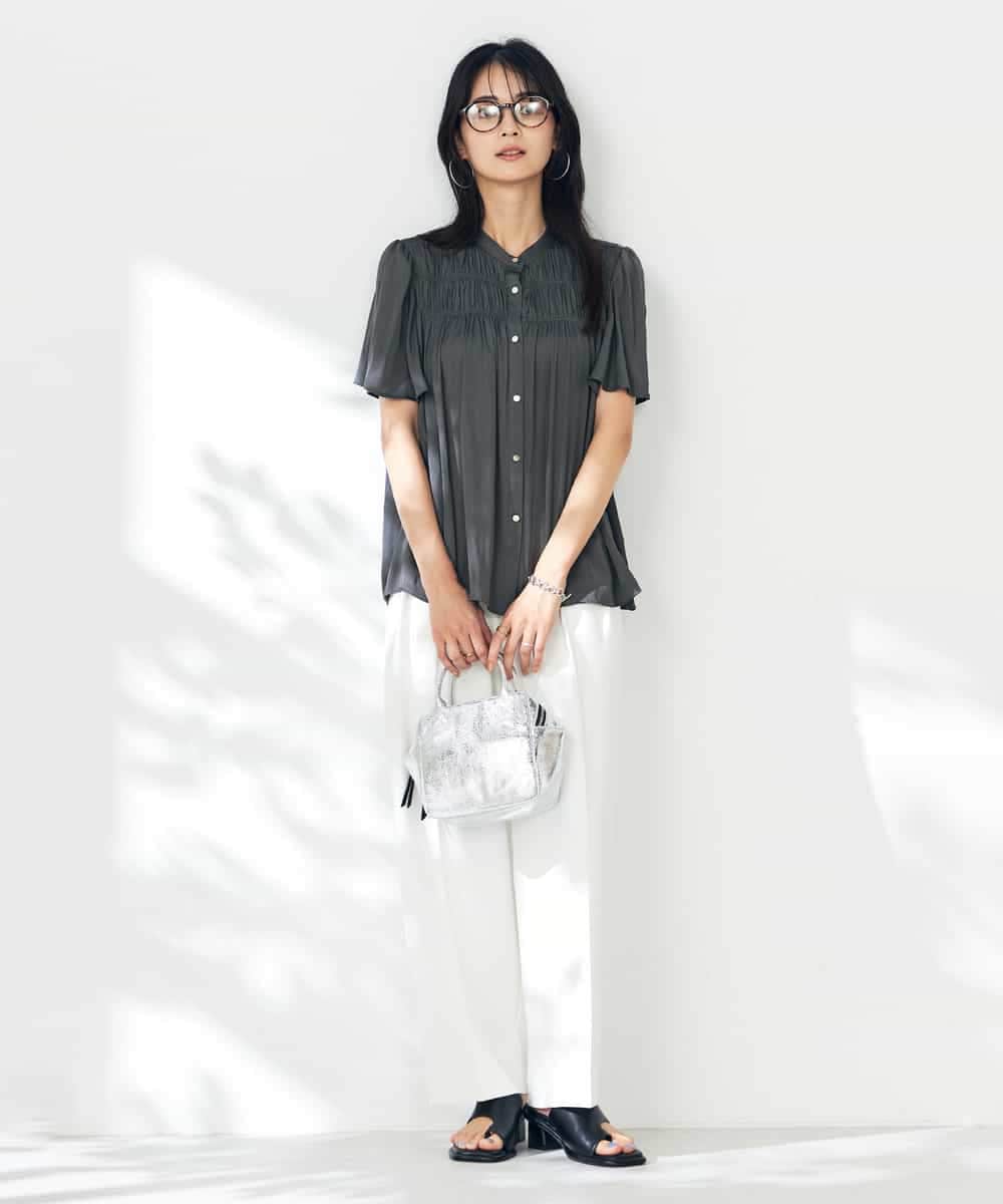 K2LHA26059 a.v.v(アー・ヴェ・ヴェ) 【洗える】タックワイドテーパードパンツ【WEB限定】 ベージュ