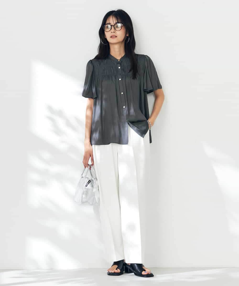 K2LHA26059 a.v.v(アー・ヴェ・ヴェ) 【洗える】タックワイドテーパードパンツ【WEB限定】 ベージュ